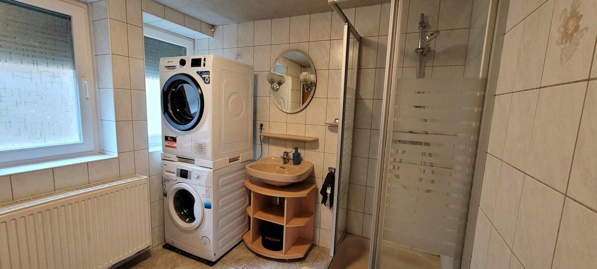 Suhl - Ihre Erholsame Arbeiterwohnung In Zentrumnaehe Bagian luar foto